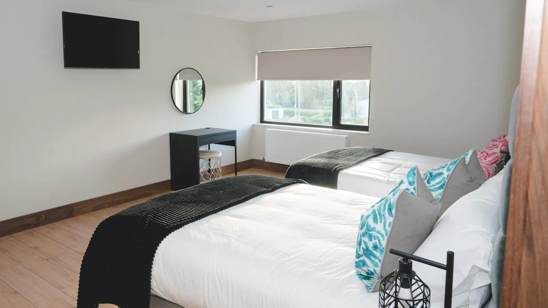 Apartment The Village Inn Killarney Ireland